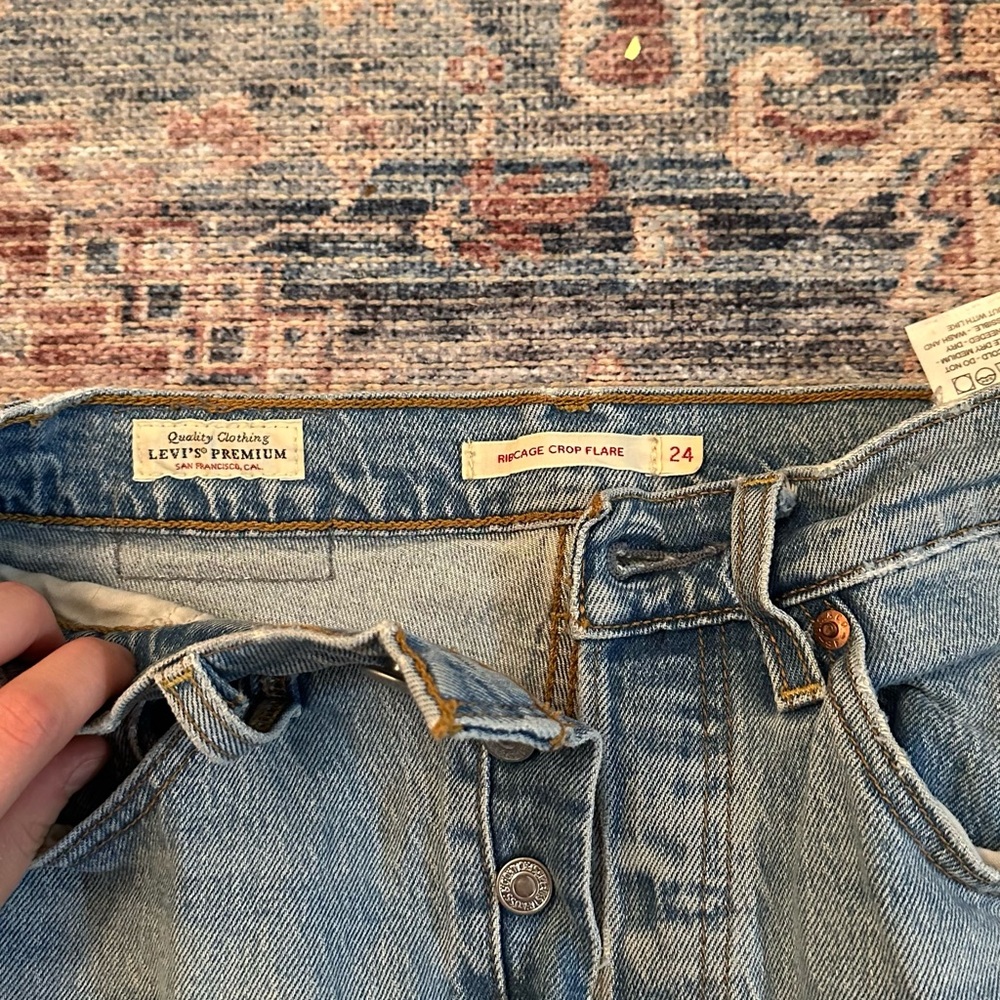 Levi’s jeans flare crop - Picture 3 of 5